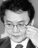 한나라당 홍사덕 의원 “최규선씨 소개 안했다”며 장기휴가