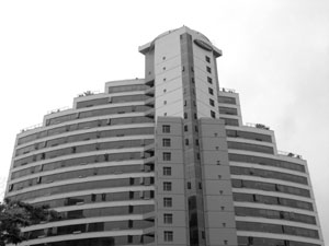 [밀착취재] 홍업씨 14억대 아파트 매입자금 해명은 거짓말