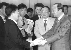 대한생명 인수 임박 - 김승연 한화 회장의 노림수