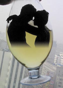술로 만나 술로 패가