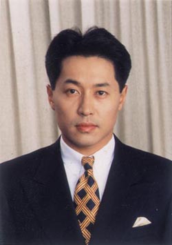 김석동 전 쌍용증권 회장 이상한 주식거래 논란