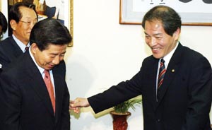 박종웅 의원 “노가 운 띄워야 화답하지”