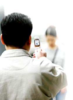 몰카의 진화…이젠 ‘폰카’시대