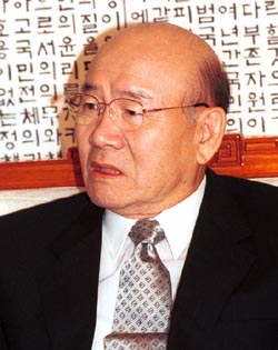 전두환 전 대통령 “내 재산은 30만원”