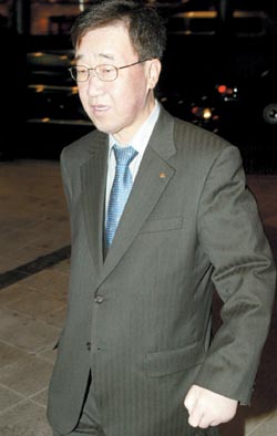 국민은행 주식투자에 금융가 시끌