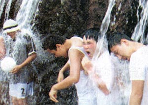 [지방화제] “더위야! 물렀거라”’