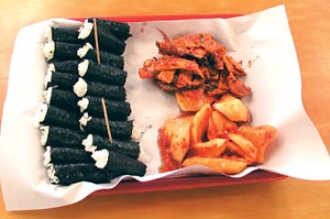 ‘충무김밥’ ‘통영김밥’