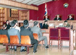 법조계 희한한 고소사건 시작과 끝