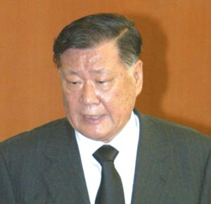 정몽구 현대차 회장, 정상영 금강고려화학 명예회장 고 정몽헌 회장 49재 불참