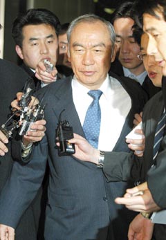 손길승 SK 회장 퇴진 막전막후