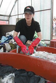 3년만의 첫 외출 황수정