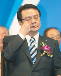 홍사덕 전 의원 이라크행 포기