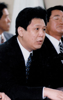 장진호 석방 그후 진로 매각 어떻게 되나