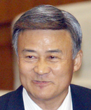 김원웅 의원  - “GT는 막차인생” 비난