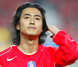 [축구선수 안정환] “중국 선수에게 맞았다” 네티즌 발칵