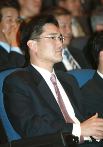 삼성 후계자 이재용의 고민