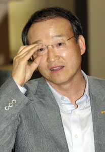 KT ‘KTF 합병설’ 내막