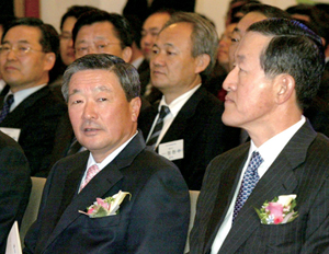[현대차 그후…] 떨고 있는 재벌들