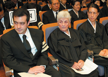 금호아시아나, 형제경영 이상기류