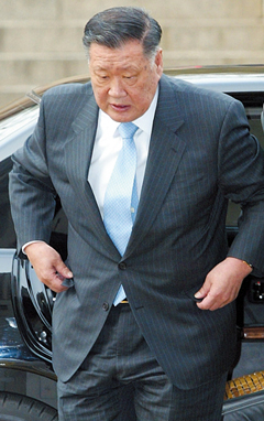 현대차 발등의 불 1조 원 헌납 어떻게  돼가나