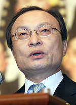 [이해찬 전 총리] 자화자찬과 독설로 구설수에 올라
