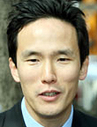 [조현범 한국타이어 부사장] 큰아버지 ‘MB옹호성’ 발언으로 주목