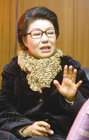 박근령 전 이사장 정계 진출설 안팎