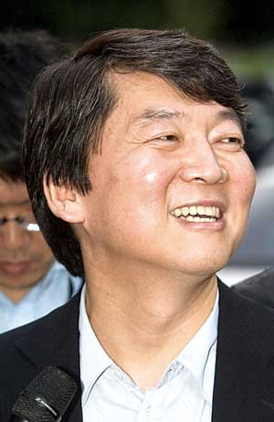 ‘신당서 대선까지’ 안철수 정치행보 예상도