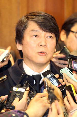 김정일 사망에 요동치는 야권 대권구도
