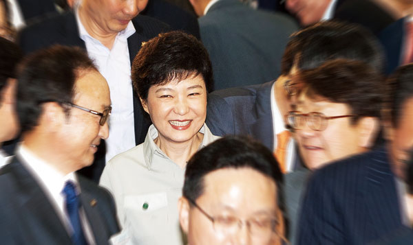 박근혜 콘크리트 지지율 비밀과 약점