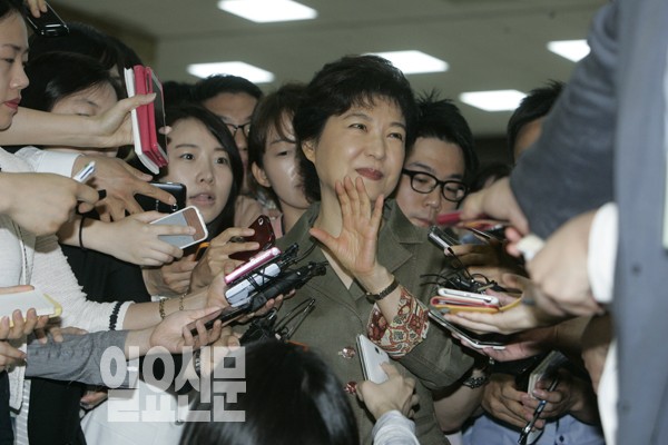 정수장학회 감사…박근혜 '아킬레스건' 폭발하나
