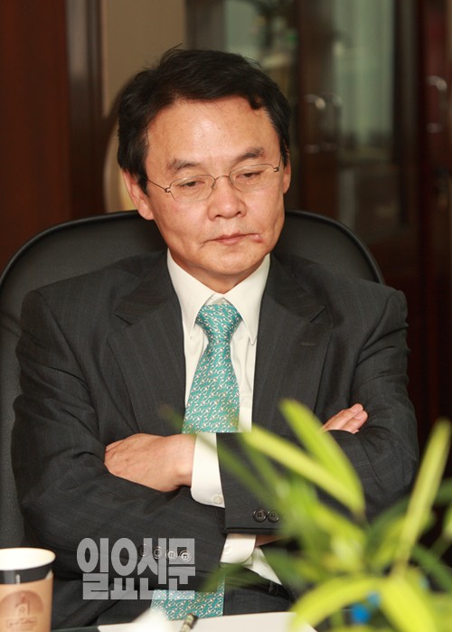 홍사덕-사업가 진 씨 수상한 관계 정황 포착