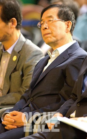 서울시민들 박원순 피로감 심각하다