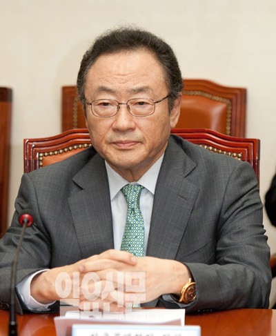 현 정부 민간외교단체 지원금 'MB측근 단체'에 집중 지원