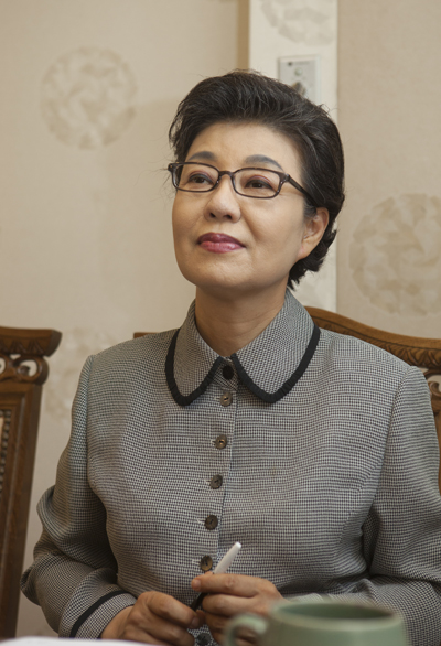 박근혜 후보 동생 박근령, 사기 혐의로 약식기소