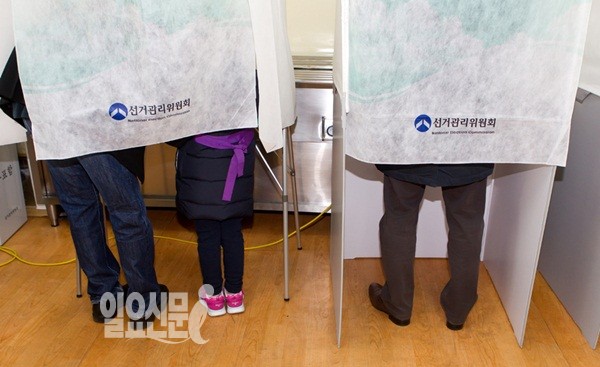 18대 대선 득표율 최종 여론조사 결과 문재인 51.4% 박근혜 46.5%