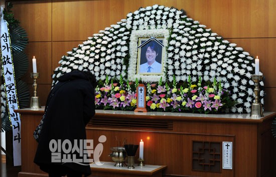 부검 마친 고 조성민 빈소 안치, 환희 준희 남매 입관식 참석 여부 눈길