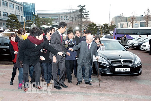 인수위 보면 박근혜 통치술 보인다