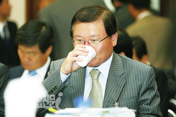 박근혜 ‘이동흡 카드’ 애물단지로…
