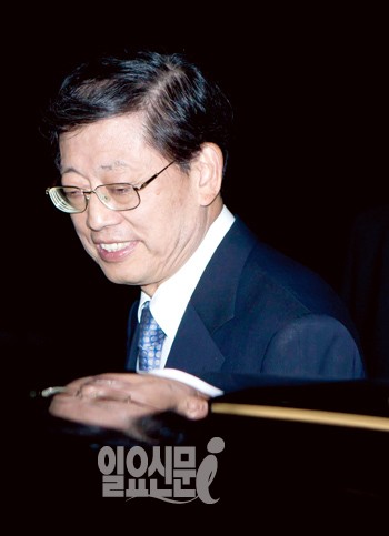 김황식 총리 "4대강 사업, 총리실 주도로 객관적 검증 필요" 주장