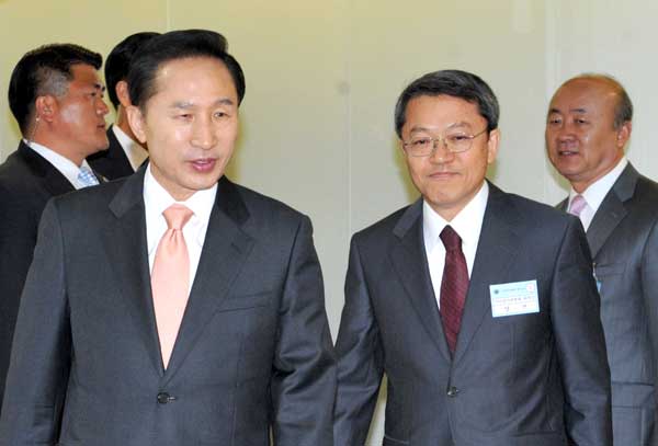 "대단히 심각한 사태" 양건 감사원장, 정부 4대강 검증 비판