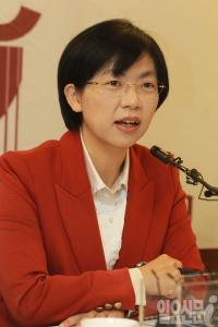 이정희 대표, 원세훈 국가정보원장 및 댓글 단 국정원 여직원 고소