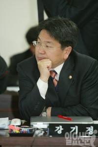 강기정 의원, 당 대표 출마 선언 "노원병 후보 내서 안철수 측과 경쟁해야"