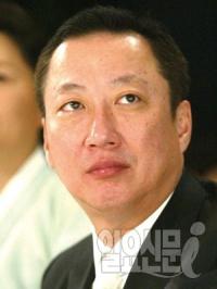 박용만 대한상의 회장 아슬아슬 줄타기