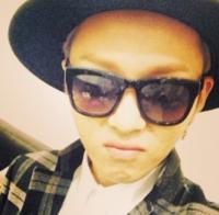 용준형 "그만 떨고 들어가요...안쓰러 죽겠네"...팬사랑 '훈훈'