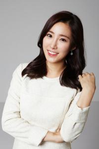 '야구여신' 최희 결국 초록뱀 행…'이적하자마자 예능 MC 꿰차'