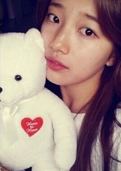 수지, 소아암 백혈병 환우에 매년 1000만 원 기부 선행 "얼굴도 마음도 착하네!"