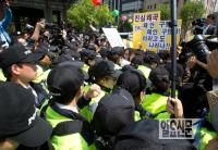 세월호 촛불집회 참가자에 구속영장…넷심 또 폭발 조짐
