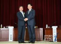 '유정복 선거일정 참여' 청와대 행정관 결국 사임