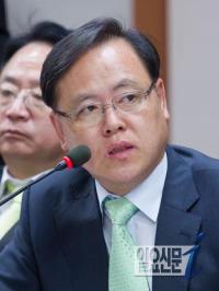 출판기념회, 누가 얼마나 열었나 